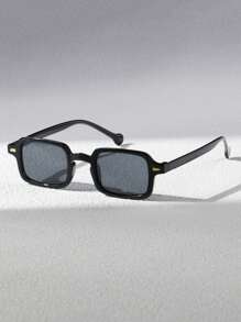 1 pièce/2 pièces Lunettes élégantes vintage à monture complète en plastique pour hommes, convenant pour le trajet quotidien, l'assortiment de tenues, la photographie, les vacances en plein air. Également un cadeau idéal pour la rentrée scolaire, Halloween, Noël, Pâques, la Saint-Valentin, la Fête de l'Indépendance, Thanksgiving, le Nouvel An