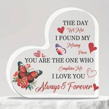 1 قطعة من اللوحة الزخرفية المسطحة بشكل قلب مع تصميم الفراشات والنباتات الزهرية الرومانسية - هدية عيد الحب ، الأزواج ، الذكرى السنوية ، عيد الميلاد - ديكور المكتب مع رسالة حب ، لا يحتاج إلى كهرباء ، مسطح 2D