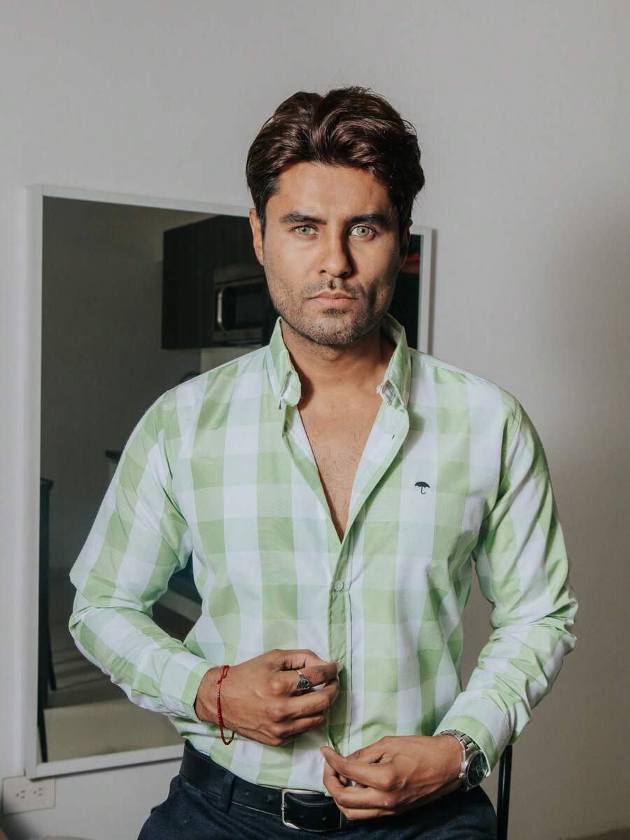 PLATINUM STORES Camisa Hombre Casual Cuadros Verde Claro, Blancos Manga Larga Slim Fit Algodón Suave Cómoda Ligera Oficina Formal Informales Elegante