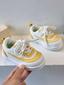 1 Đôi giày thể thao thời trang cho trẻ em, giày thể thao vải mềm chống trượt chống mài mòn cho trẻ mới biết đi - Màu vàng - Xem 2
