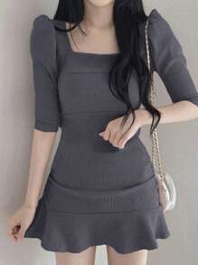 夏季甜美优雅方领露肩泡泡袖修身迷你连衣裙 - 深灰色 - 查看 4