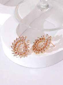 一對多功能的高端鑲嵌人造立方氧化鋯圓形耳環，精緻而超閃亮的水滴設計，獨特而適用於 Y2K 女性的日常聚會、約會、旅行、配飾，婚禮禮物、新娘季的耳環 - 銀色 - 查看 11