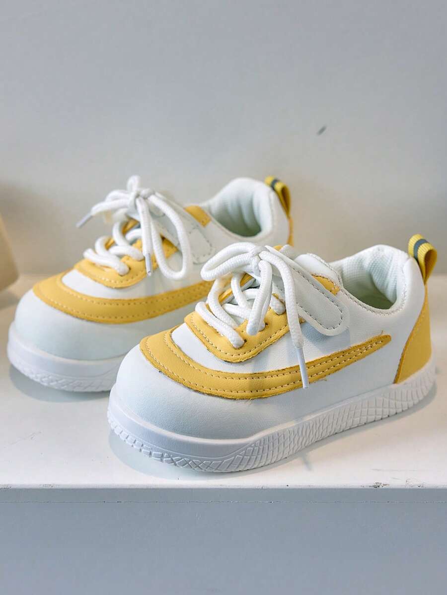 1 Đôi giày thể thao thời trang cho trẻ em, giày thể thao vải mềm chống trượt chống mài mòn cho trẻ mới biết đi - Màu vàng - Xem 1