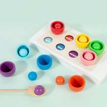 Nuovo prodotto lanciato: giocattolo Montessori per l'educazione precoce del bambino, con molletta a sfera, corrispondenza cromatica a molletta, gioco educativo per bambini con puzzle di classificazione cromatica, esercizio di movimenti fini delle mani del bambino, coordinazione mano-occhio, puzzle in legno, interazione genitore-figlio