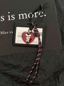 丝带蝴蝶结爱心卡包 适用范围：地铁卡 公交卡 火车票 轮渡卡 员工证 门禁卡 学生证 借书证 校园餐卡 女士钱包 迷你钱包 零钱包 卡包