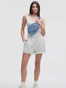 Lululemon Everywhere Belt Bag Large With Long Strap 2L-For Yoga Gym Running-Sweat-Wicking-Yoga-All Seasons Sport-Spring/Summer-Autumn/Winter-Back To School- Easter Gift - WashedDenim - 查看 2