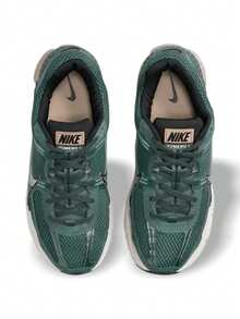 Nike 女士运动鞋，复古绿多色，舒适耐穿，适合积极的生活方式 FN6742-300 - 綠色/棕色 - 查看 5
