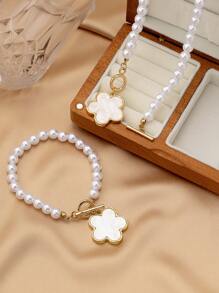 1 Set Women's Pearl & Clover Suit, Elegant European Style
