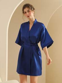 Women's Silk Nightgown Wedding Dressing Robe Lightweight Cardigan Robe Bridal Morning Robe Friend's Robe, Suitable For Home And Hotel Wear.