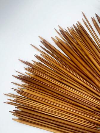 Agujas de tejer de bambú de punta doble de 25 cm, 18 tamaños disponibles, 4 agujas por tamaño (2 mm/4 piezas - 10 mm/4 piezas), adecuadas para tejer calcetines, sombreros, guantes, suéteres - Herramienta de manualidades DIY