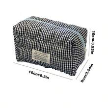 1 个拉链袋，化妆品收纳，旅行袋，便携，大容量，绗缝，心形，黑色格纹