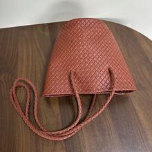 Women Shoulder Bags - 黑色 - 查看 11