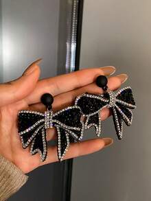 Andkiss 1对优雅蝴蝶结耳环，适合日常佩戴 - 黑色 - 查看 4