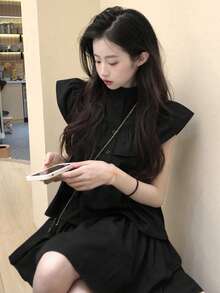 简约黑色盖袖连衣裙，无袖，高品质，修身，优雅迷你连衣裙，适合夏季 - 黑色 - 查看 2