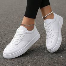 أحذية رياضية بيضاء جديدة للنساء، أحذية ركض رياضية للربيع/الخريف، أحذية كاجوال خارجية مسطحة متعددة الاستخدامات مانعة لالانزلاق لركوب السكيت - أبيض - مشاهدة 3