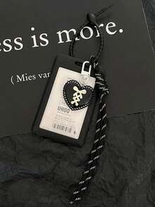 丝带蝴蝶结爱心卡包 适用范围：地铁卡 公交卡 火车票 轮渡卡 员工证 门禁卡 学生证 借书证 校园餐卡 女士钱包 迷你钱包 零钱包 卡包