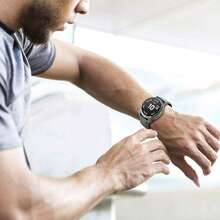 22 毫米兼容 Garmin Fenix8 AMOLED 47 毫米/Fenix E/Fenix 6 Pro/6/7/7 Pro/5/5 Plus 表带，柔软硅胶表带适用于 Forerunner 965/955/945/Approach S70 47 毫米/S62/S60/Quatix 7 智能手表，26 毫米表带兼容 Garmin Fenix 7X/Fenix 6X/Fenix 5X/Fenix 8 51 毫米/Tactix Delta，柔软硅胶替换 Quickfit 表带适用于 Fenix 3/3 HR、Fenix 5X Plus/6X Pro/Descent MK1/Enduro