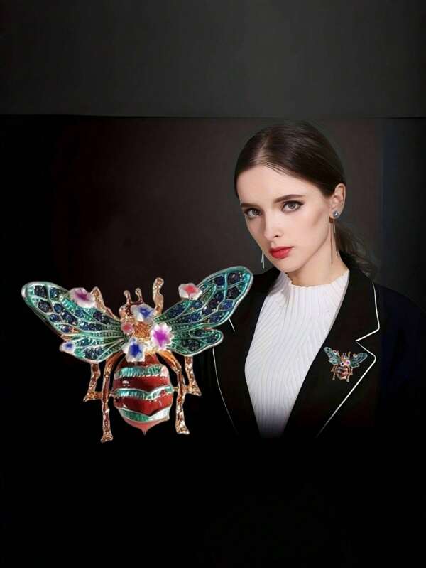 1pc Elegant Colorful Butterfly Brooch With Crystal Embellishment, Women Lapel Pin, Animal Insect Scarf Clip, Luxury Jewelry Accessory