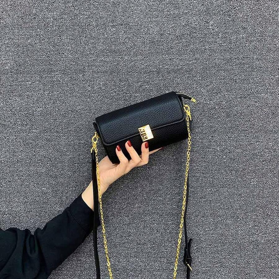 Women Shoulder Bags - 黑色 - 查看 1