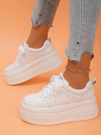 女式厚底运动鞋，纯色学院风休闲户外系带时尚百搭增高鞋