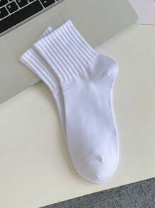 1/6 双装男女通用白色船袜，休闲舒适柔软，日常百搭，适合所有季节，学院风圣诞礼物