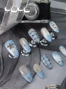 用简单的 10 件杏仁形迷人手工天蓝色经典法式尖头欧式全覆盖假指甲套装北欧星火与链条蓝白饰品波西米亚风全覆盖丙烯酸按压指甲套装为女性和女孩婚礼指甲增添一丝浪漫气息，1 件迷你指甲锉和 1 片粘性标签指甲用品指甲