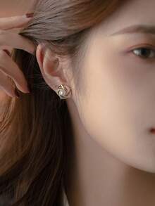 人造珍珠和水钻花朵装饰耳钉 情人节、妈妈、母亲节、礼物