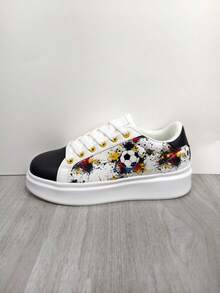 2025新款足球元素厚底增高黑白鞋，迷彩涂鸦情侣休闲运动鞋，时尚百搭运动休闲平底鞋 - 白黑色 - 查看 5