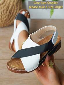 Giày sandal đế xuồng màu xanh và trắng họa tiết chắp vá phong cách Bohemian mùa hè dành cho nữ, giày sandal đế bằng thoải mái, chắc chắn, thoải mái khi đi ngoài trời, giày sandal cỡ lớn, vui lòng đặt hàng theo chiều dài chân thực tế vì kích thước có thể nhỏ hơn - Đen và trắng - Xem 2
