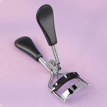 1个带内置梳子的睫毛夹，假睫毛辅助器，专业睫毛夹，强力定型，打造清晰轮廓，美化眼部，打造浓密睫毛，附赠额外橡胶垫，适合日常妆容的睫毛修饰工具 - 彩色 - 查看 15