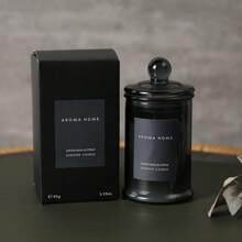 حول غرفة المعيشة الخاصة بك إلى ملاذ للاسترخاء والجمال باستخدام شمعة العلاج بالروائح العطرية عالية الجودة. هذا ليس مجرد شمعة؛ إنه قطعة بيان تضاعف كزخرفة أنيقة، تندمج بسلاسة في أي نمط من أنماط ديكور الداخلي.