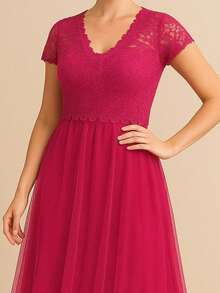 Bridesmaid Dress For Evangelical Congresses, Short Sleeves, Discreet Pattern - 玫瑰紅 - 查看 2