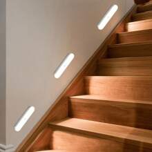 2 个运动传感器灯，自动夜间照明，无需开灯，适用于卧室、走廊、衣柜和其他室内区域