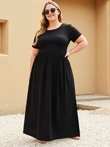 大码女式夏季纯色圆领短袖褶饰口袋休闲宽松连衣裙