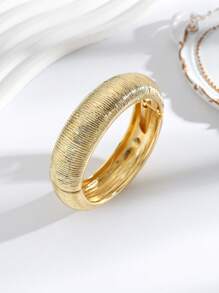 1pc Metal Texture Hinge Bangle Bracelet, Exaggerated Women Jewelry