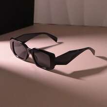 1 pieza Gafas de moda cuadradas clásicas, estilo vintage y sencillo con montura pequeña y forma rectangular para mujeres y hombres