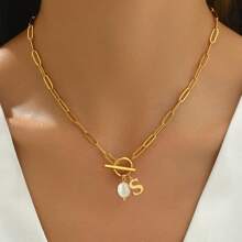 Magic Fish 1pc Classic 26 Alphabet Letter Necklace A-Z Initial Pendant Necklace Stainless Steel Jewelry Gift, Suitable For Daily Wear