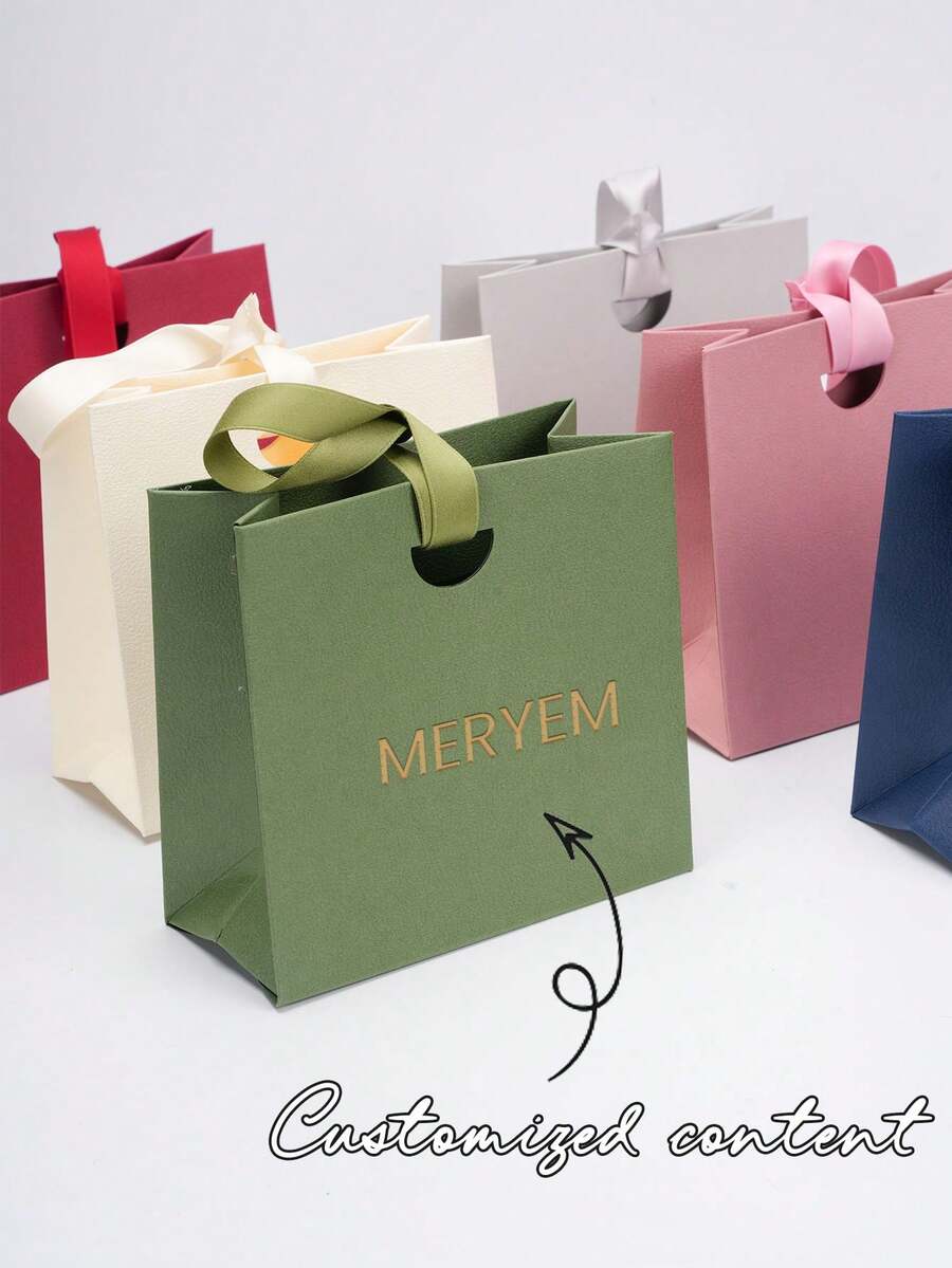 1 Peça Sacola de Presente Personalizada com Nome, Adequada para Caixas de Lembrancinhas de Festa de Noiva, Presentes de Dama de Honra, Sacolas de Lembrancinhas de Casamento, Embalagem de Presente de Aniversário Personalizado, com Fita, Material de Papel, Pode Ser Usado para Armazenamento de Cozinha Doméstica, Decoração de Feriados, Embalagem de Presentes, Halloween, Natal, Multifuncional, Alta Qualidade, Personalizado, Presente Ideal para Ela, Namorado, Amigos, Presentes de Proposta de Dama de Honra - Multicolorido - Visão 1