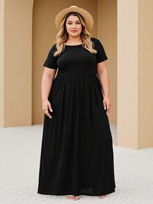 大码女式夏季纯色圆领短袖褶饰口袋休闲宽松连衣裙