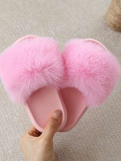 1 đôi dép bông mềm mại cho bé trai và bé gái, dép đế mềm nhẹ, thoải mái, dép đi trong nhà đơn giản có lông.