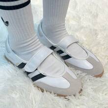 Adidas Originals 女款 2026 新款 SAMBA JANE 魔术贴玛丽珍休闲运动鞋，白色 T 字鞋头 JR1402