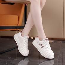 Women Casual Athletic Shoes - 白紅 - 查看 6