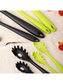 1 Silicone Nylon Pasta Spoon - Non-Stick Multi-Size Long-Handled Pasta Spoon For Easy Serving And Draining - A Must-Have Gadget In The Kitchen