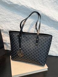 1pc White Vintage Floral Letter Decor Metal Hardware PU Tote Bag, Large Capacity Women's Shoulder Bag (Metal Pendant Left/Right Random, Not Fixed), New Fashionable Big Bags For Women , Vintage Bag