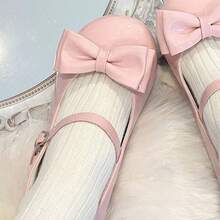 Süße flache Mary Janes