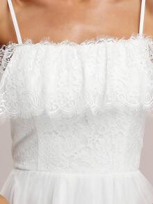 Romantic Lace Contrast Color Mesh Off-Shoulder High-Low Hem Wedding Dress, White Bridal Gown For Gift, Party - White - View 7