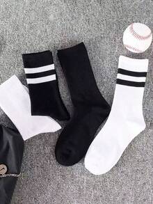 4 双男女通用黑白纯色条纹中筒袜，运动休闲，日常穿着舒适，校园风格，适合所有季节