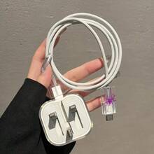 3件/套紫色蜘蛛图案，英规适用 18W/20W透明充电器保护壳，适用于 13/14/15/16英规充电器保护壳，20W充电器保护壳套装，数据线保护壳，充电器头保护壳。礼品，透明保护壳，英规充电器保护壳。Nan数据线保护套 充电器配件 手机配件