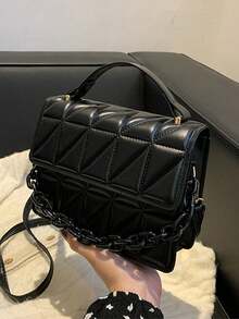 Pleated Quilted Diamond Chain Crossbody Bag - Black - View 5
