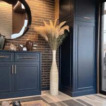 1pc Nordic Modern Minimalist White Floor Vase, Elegant Pampas Grass Floor Vase, Boho Tall Striped Decorative Bottle, Suitable For Living Room, Office, Entryway, Fireplace, Doorway Decor, Multi-Functional Decorative Flower Vase, Large Home Decor, Christmas Gift, Holiday & Birthday Gift Room Decor Glass Vase